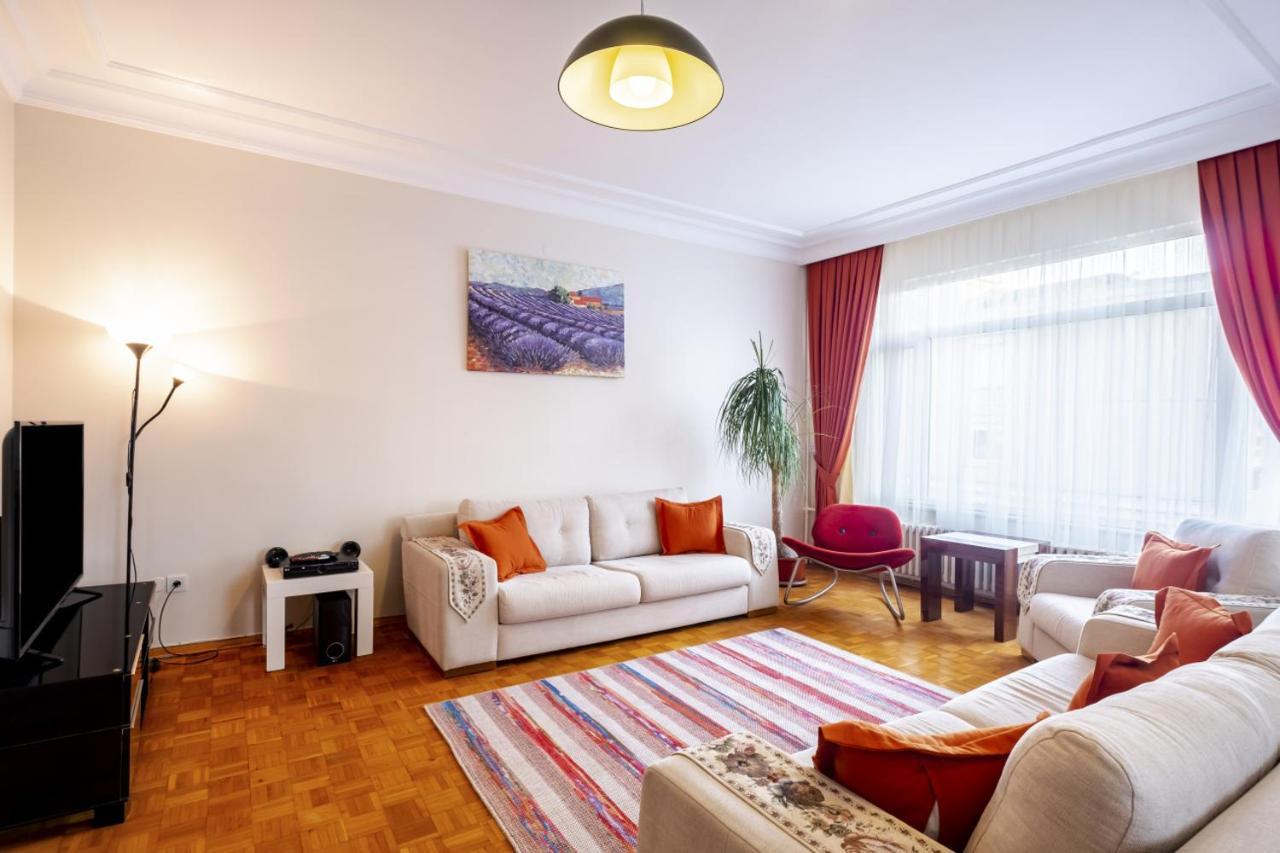 Cozy Flat Near Bagdat Street In Suadiye 이스탄불 외부 사진